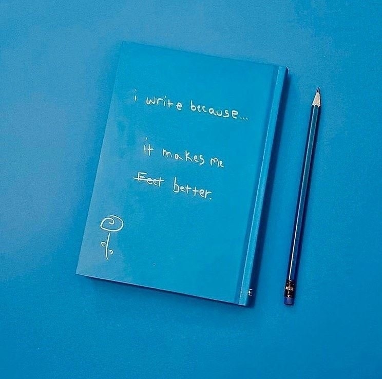 تصویر دفتر دات نوت I Write Because