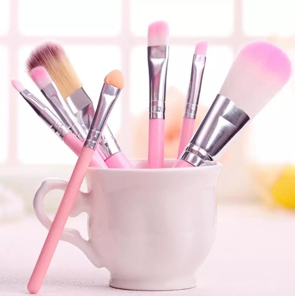 تصویر براش طرح کیتی Hello kitty