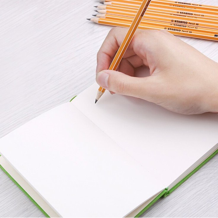 تصویر مداد سیاه استابیلو  Pencil 88