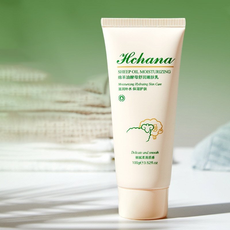 تصویر کرم مرطوب کننده Hchana Sheep Oil