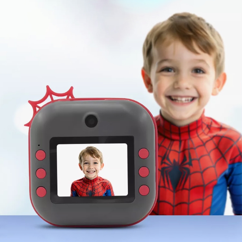 تصویر دوربین عکاسی چاپ سریع اسپایدرمن Print Camera