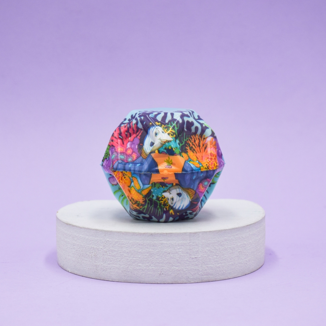 تصویر توپ بازی اسفنجی