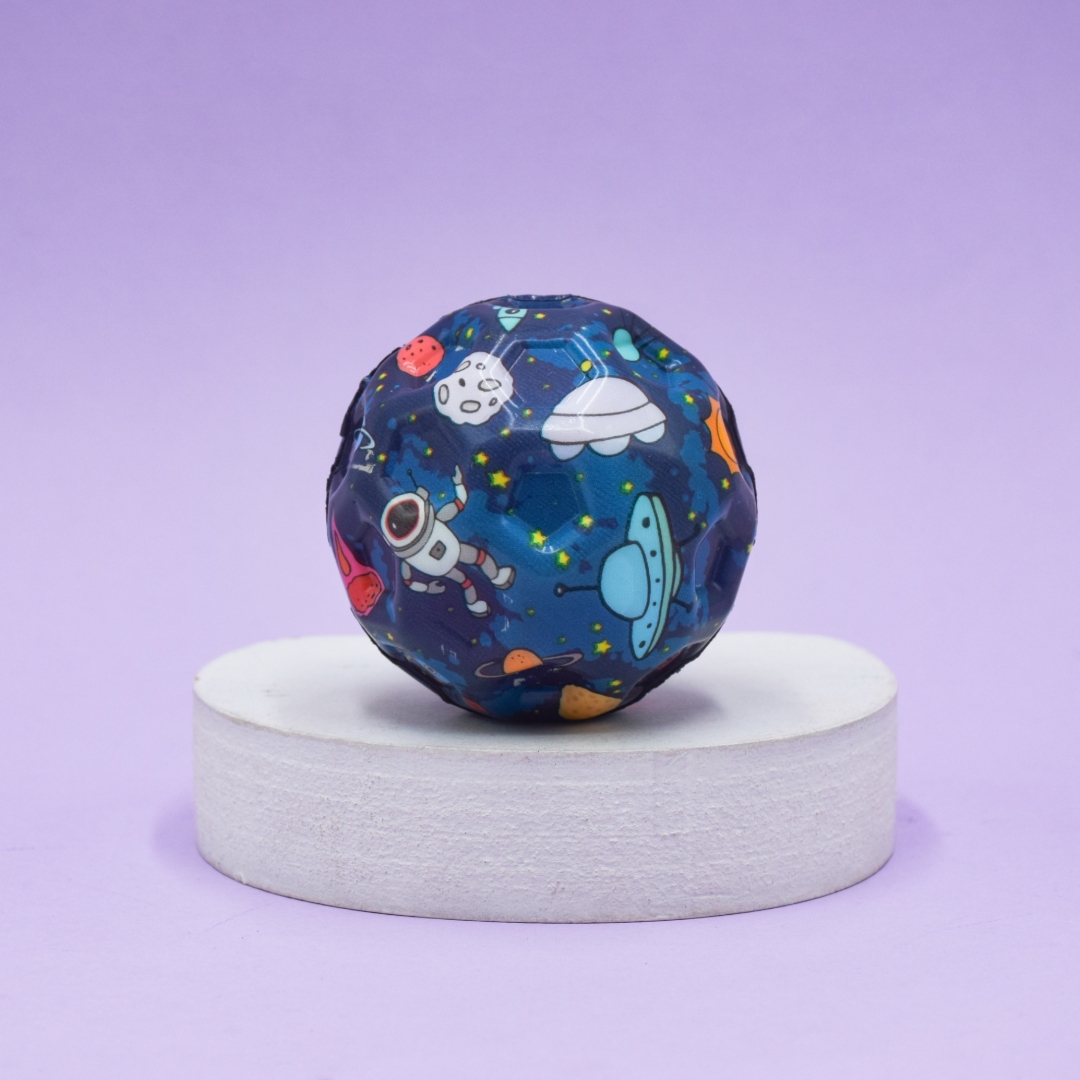 تصویر توپ بازی اسفنجی