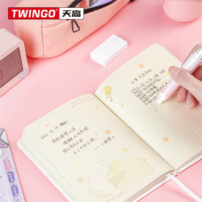 تصویر غلط گیر و چسب نواری ستاره Twingo